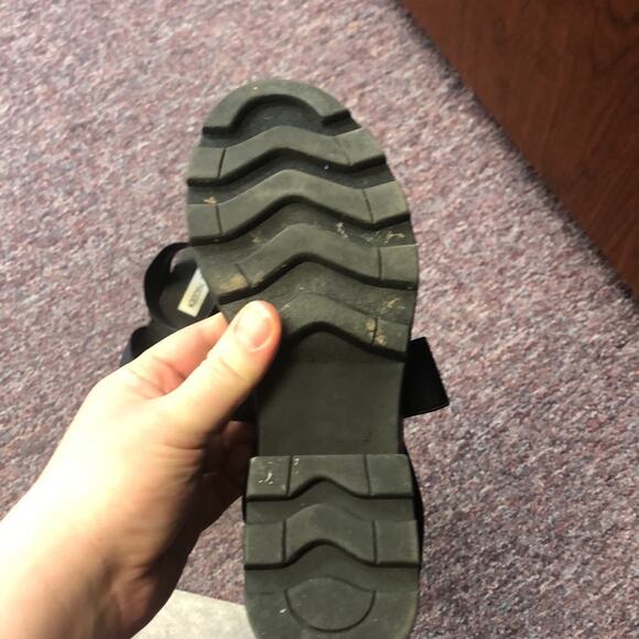 Steve Madden elastic lug sandals - Picture 5 of 6